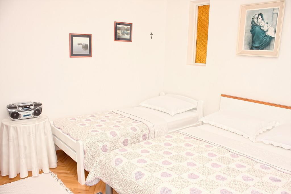 Apartments And Rooms Katarina Zivogosce Luaran gambar